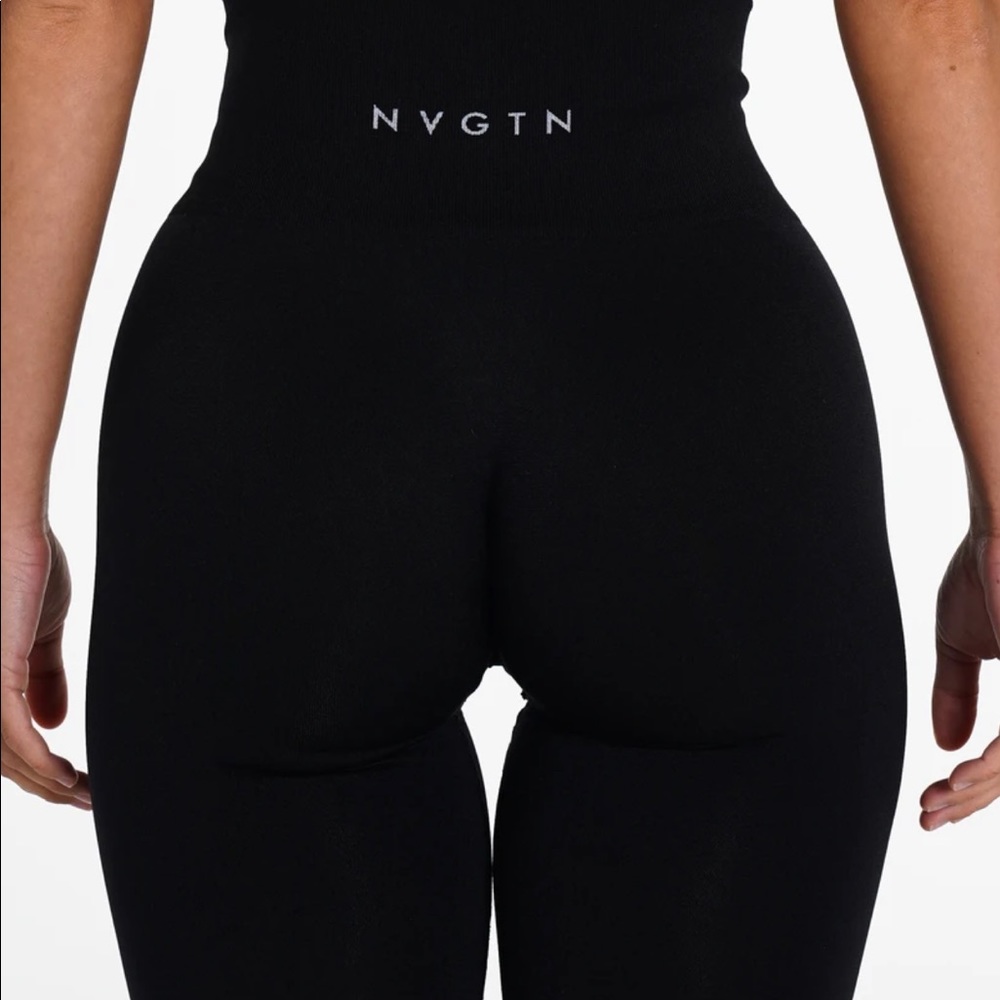 NVGTN Black Solid Seamless Leggings